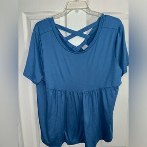 The Zig Zag Stripe Women’s Soft 3X Short-Sleeve Blue Top